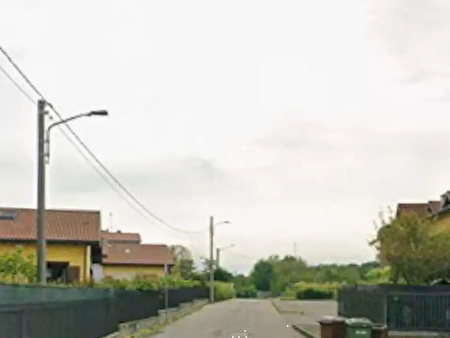 Immagine 6 di Appartamento in vendita  in Via Enrico Fermi a Arsago Seprio