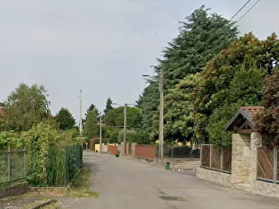 Immagine 3 di Terreno agricolo in vendita  in Via Enrico Fermi a Arsago Seprio