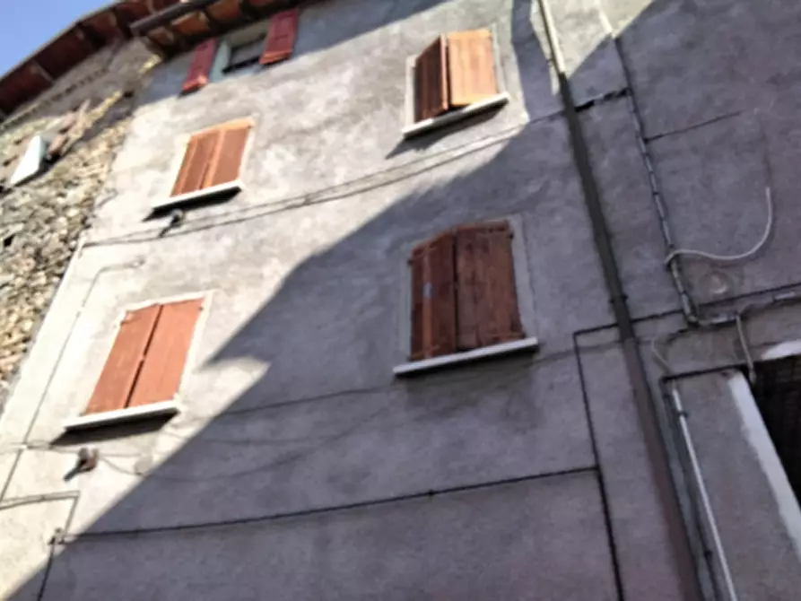 Immagine 3 di Porzione di casa in vendita  in Via Rocca a Castellarano