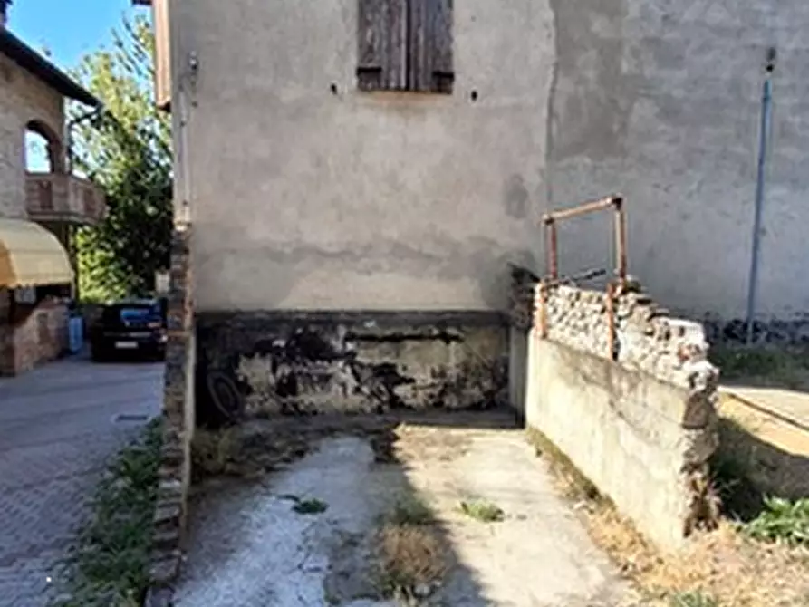 Immagine 5 di Porzione di casa in vendita  in Via Rocca a Castellarano