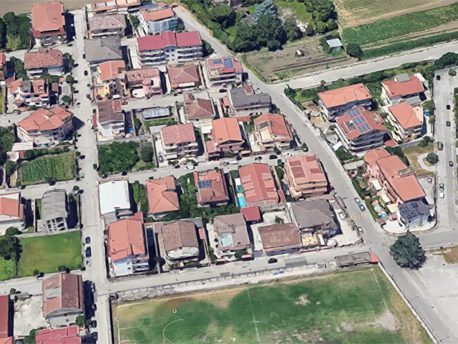Immagine 28 di Porzione di villa in vendita  in Via XXIV Maggio a San Tammaro