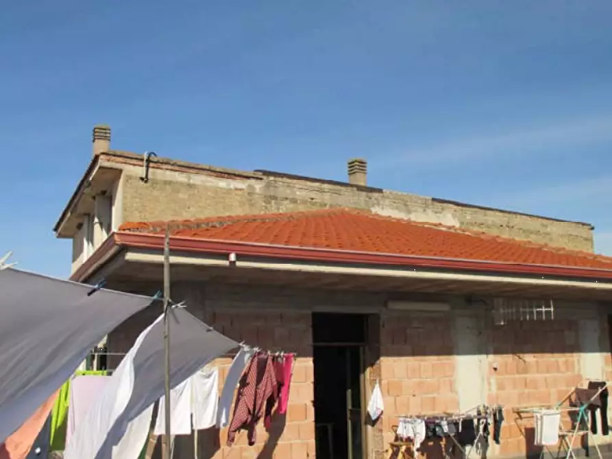 Immagine 1 di Appartamento in vendita  in Via Castagna a Sessa Aurunca