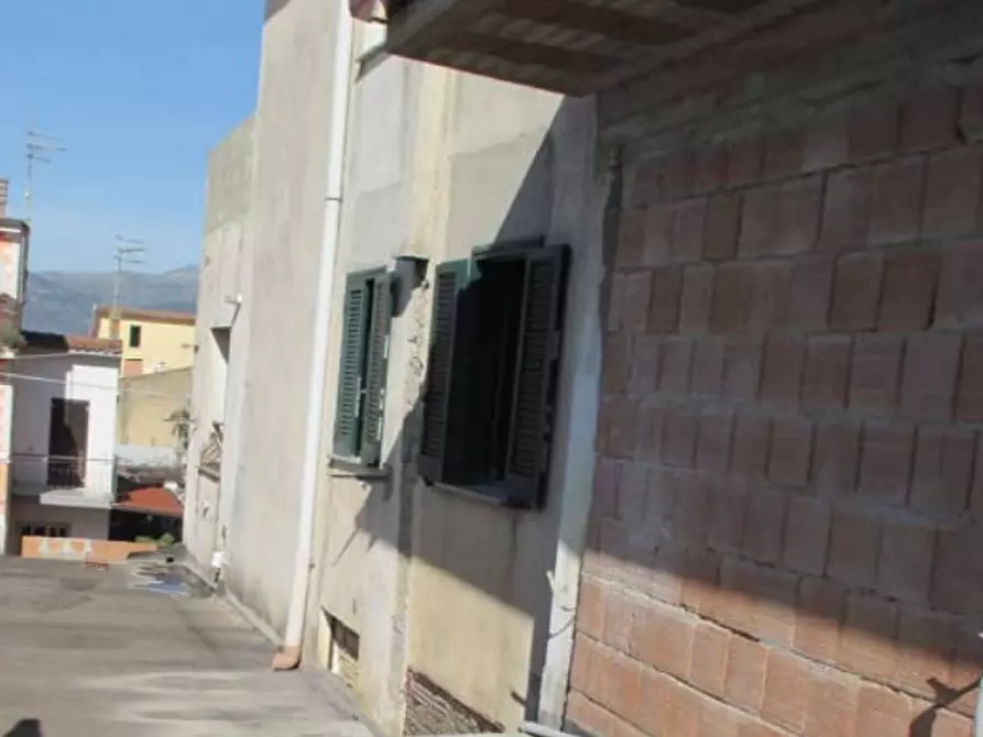 Immagine 5 di Appartamento in vendita  in Via Castagna a Sessa Aurunca