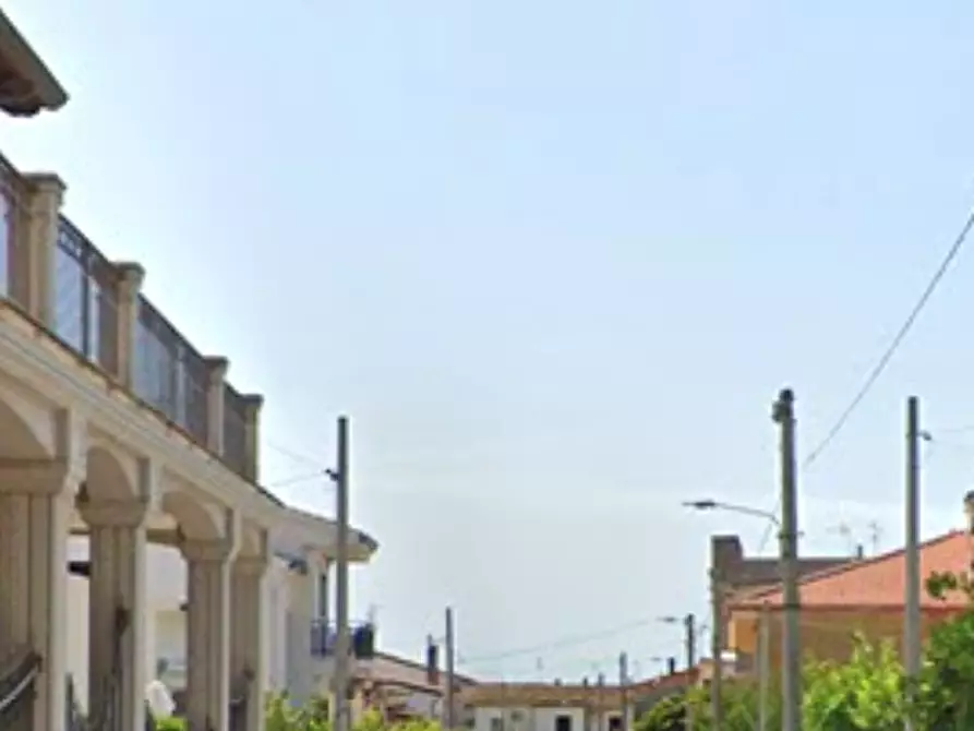 Immagine 10 di Appartamento in vendita  in Via Castagna a Sessa Aurunca