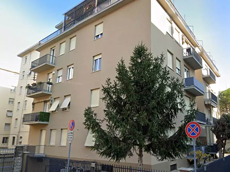 Immagine 1 di Appartamento in vendita  in Via Rosolino Pilo a Parma