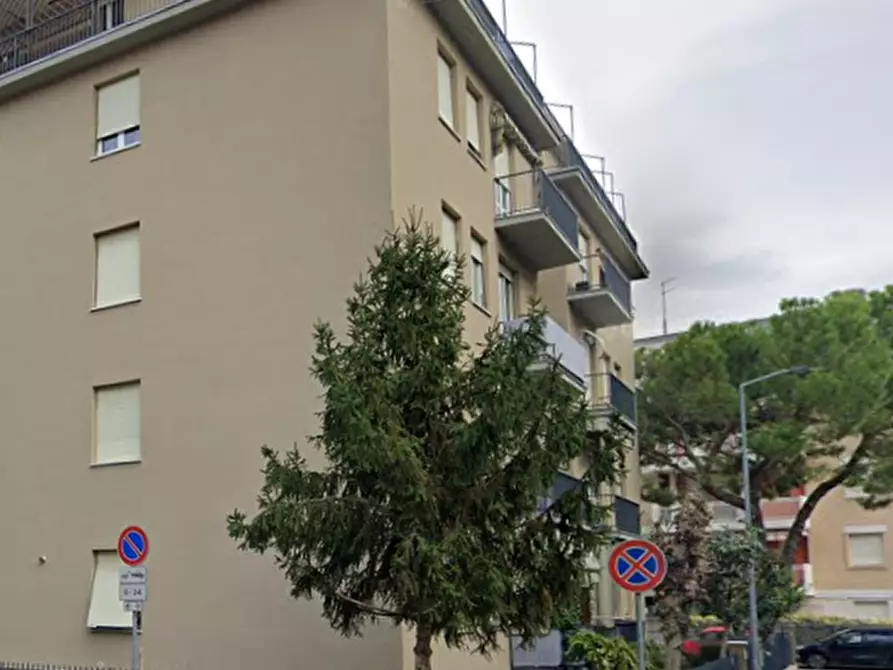 Immagine 7 di Appartamento in vendita  in Via Rosolino Pilo a Parma