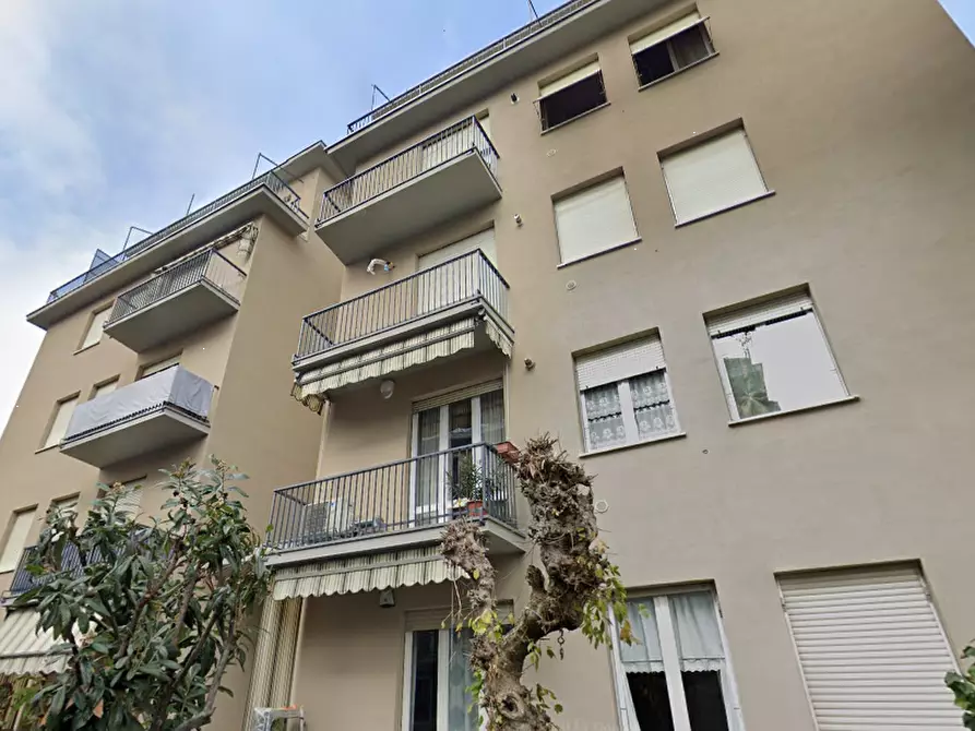 Immagine 12 di Appartamento in vendita  in Via Rosolino Pilo a Parma