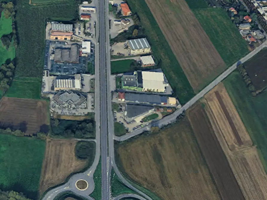 Immagine 12 di Negozio in vendita  in Via Dalmine  a Curno