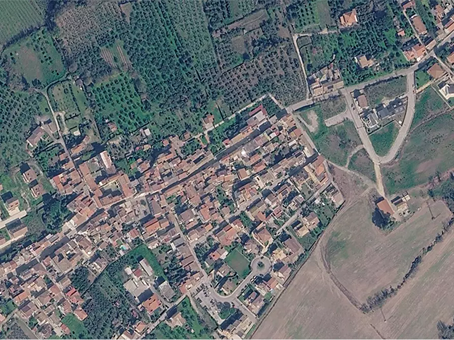 Immagine 6 di Appartamento in vendita  in Via Castagna a Sessa Aurunca