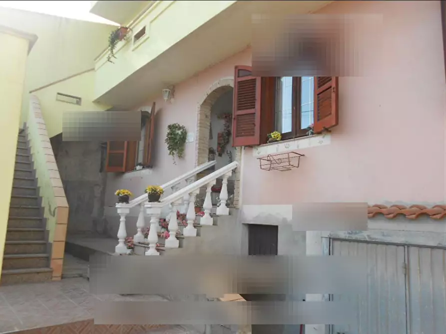 Immagine 2 di Casa indipendente in vendita  in Via Montexi a Villamassargia