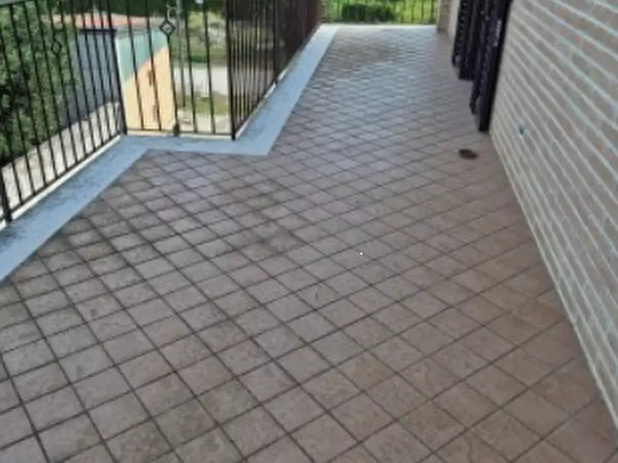 Immagine 8 di Villa in vendita  in Via Scarano a Capua