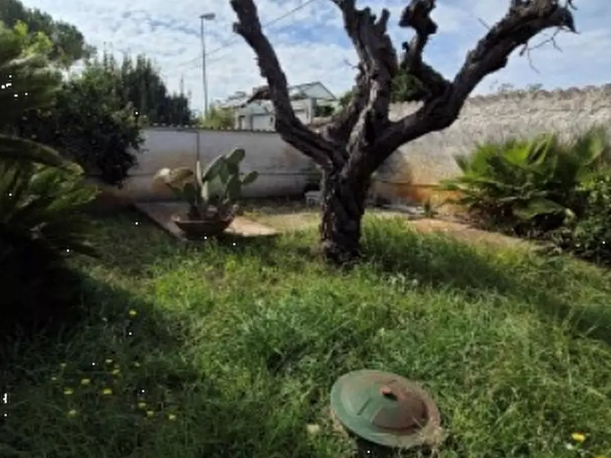 Immagine 10 di Villa in vendita  in Via Scarano a Capua