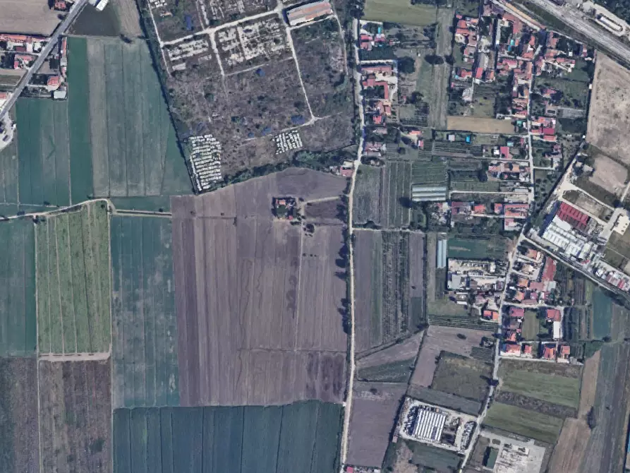 Immagine 14 di Villa in vendita  in Via Scarano a Capua