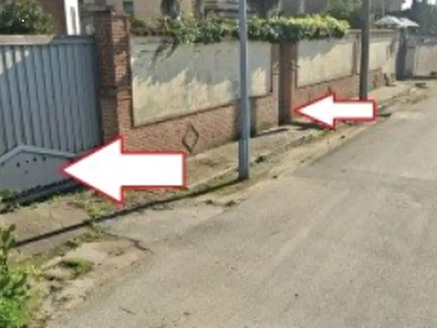 Immagine 16 di Villa in vendita  in Via Scarano a Capua