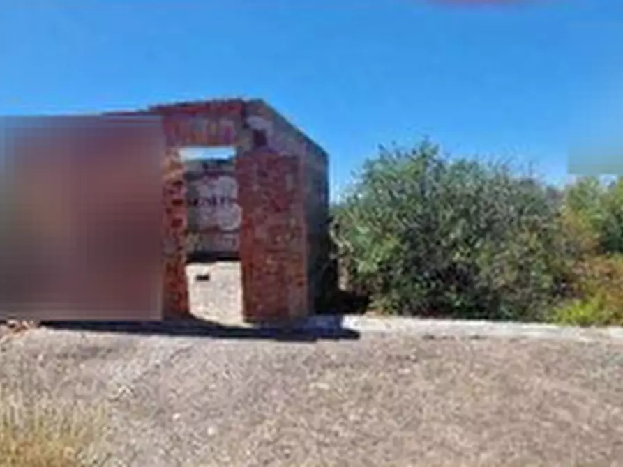 Immagine 4 di Terreno agricolo in vendita  in Località 