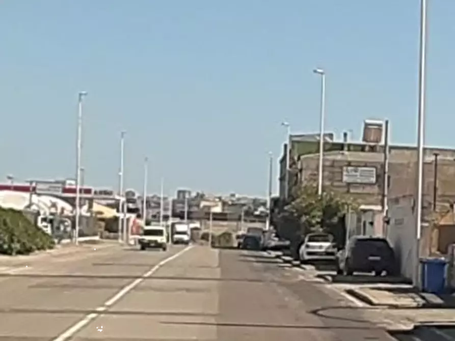 Immagine 7 di Magazzino in vendita  in Viale Monastir a Cagliari