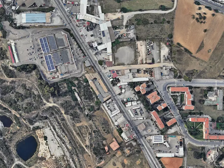 Immagine 4 di Negozio in vendita  in Viale Monastir a Cagliari