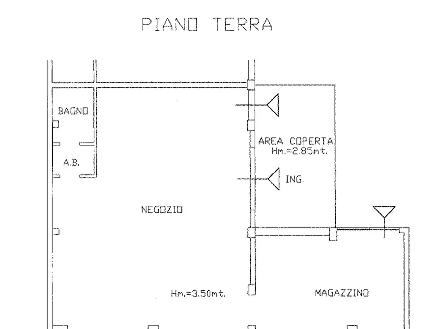Immagine 9 di Negozio in vendita  in Viale Monastir a Cagliari