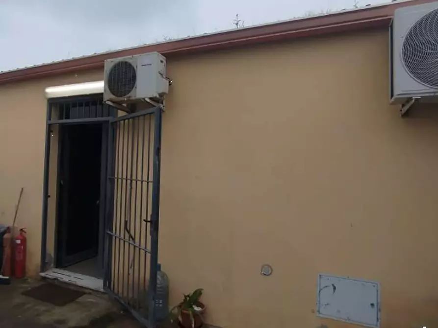 Immagine 1 di Ufficio in vendita  in Viale Monastir a Cagliari