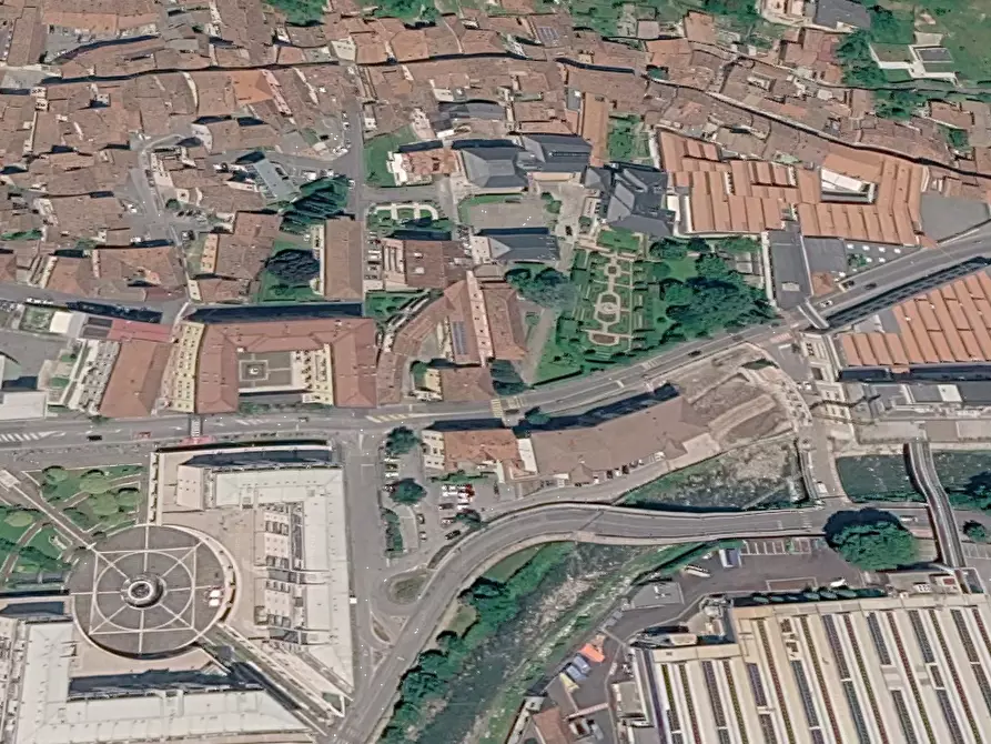 Immagine 6 di Negozio in vendita  in Via Pietro Beretta a Gardone Val Trompia