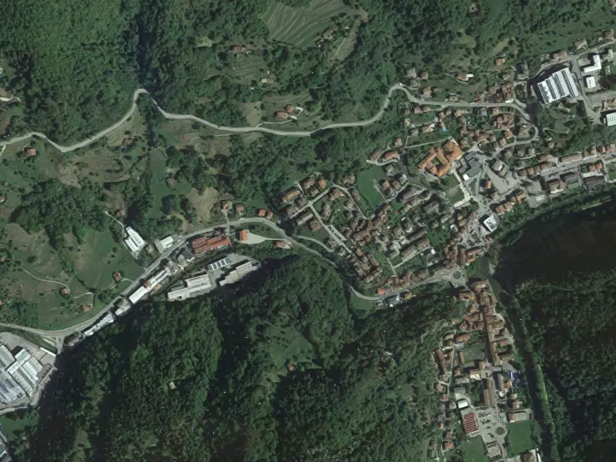 Immagine 16 di Casa indipendente in vendita  in Via Tesolo a Vestone