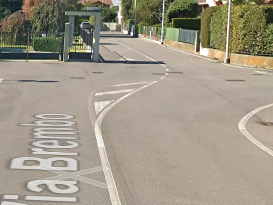 Immagine 9 di Appartamento in vendita  in Via Brembo a Brusaporto