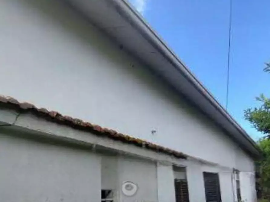 Immagine 4 di Capannone industriale in vendita  in Via Francesco Tensi, a Roma