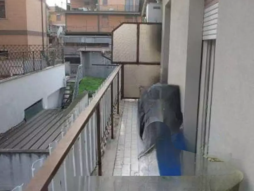 Immagine 3 di Appartamento in vendita  in Via Campofiorito a Roma