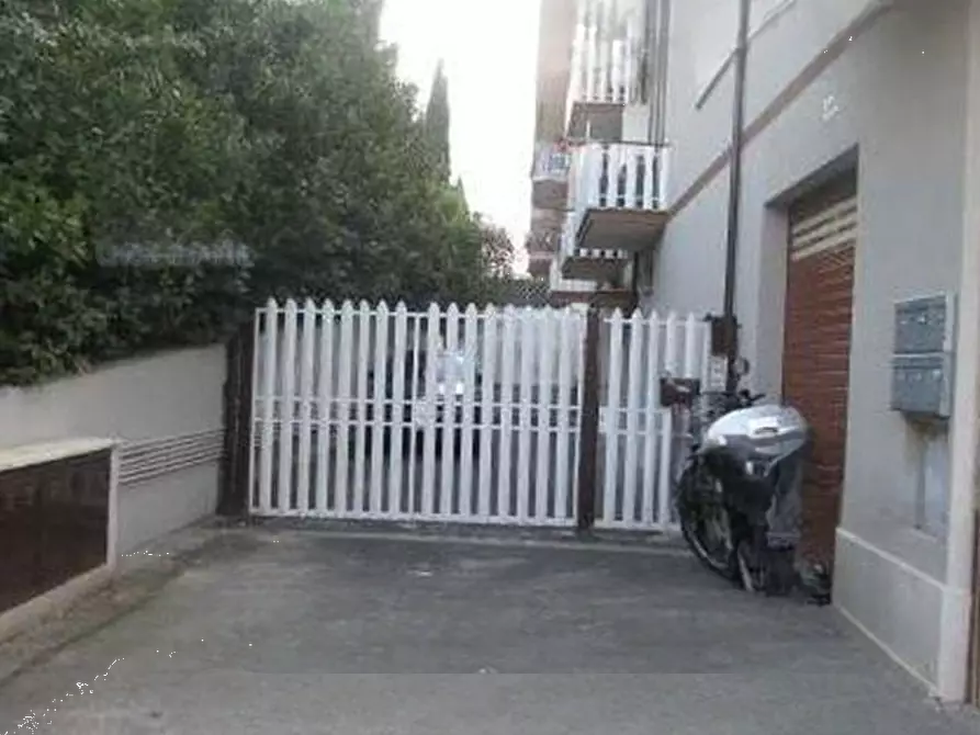 Immagine 5 di Appartamento in vendita  in Via Campofiorito a Roma