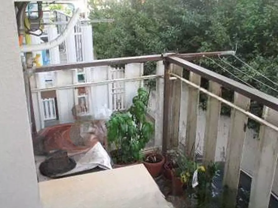 Immagine 6 di Appartamento in vendita  in Via Campofiorito a Roma