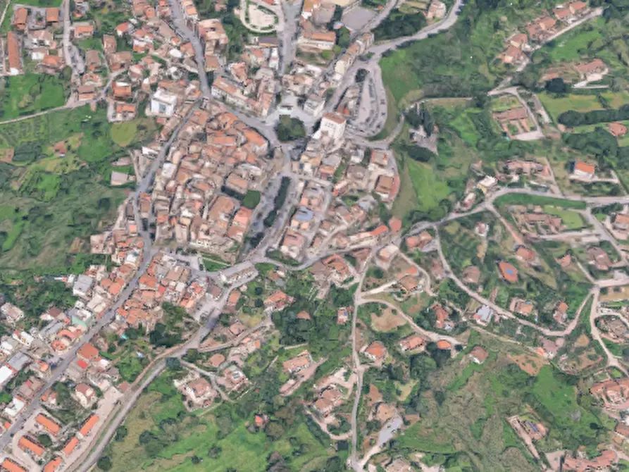 Immagine 5 di Negozio in vendita  in Via Sulpicio Quirinio a Lanuvio