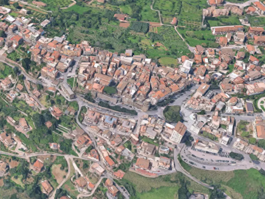 Immagine 10 di Negozio in vendita  in Via Sulpicio Quirinio a Lanuvio