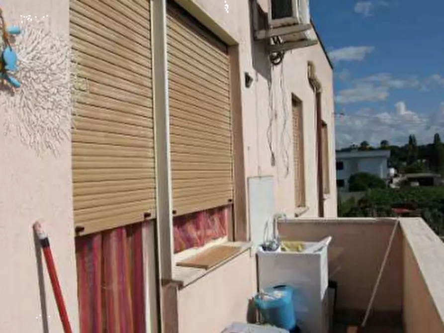 Immagine 2 di Appartamento in vendita  in Via Nepi a Nettuno