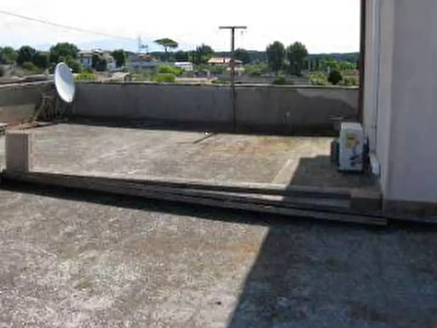 Immagine 5 di Appartamento in vendita  in Via Nepi a Nettuno