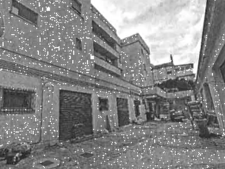 Immagine 6 di Garage in vendita  in Via Nettunense a Anzio