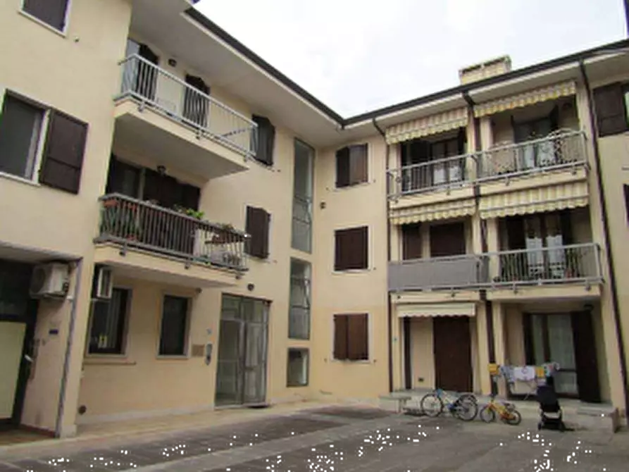 Immagine 1 di Appartamento in vendita  in Via Don Giovanni Battista Tessari a Lavagno