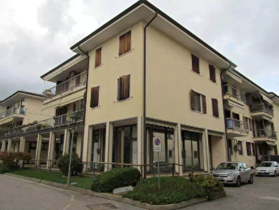 Immagine 4 di Appartamento in vendita  in Via Don Giovanni Battista Tessari a Lavagno