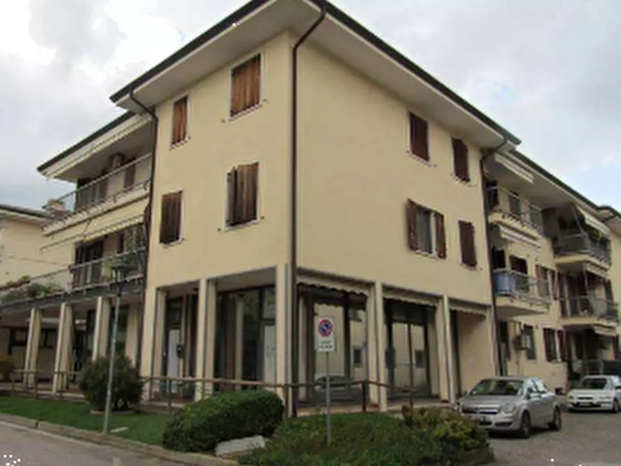 Immagine 5 di Appartamento in vendita  in Via Don Giovanni Battista Tessari a Lavagno