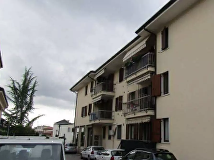 Immagine 7 di Appartamento in vendita  in Via Don Giovanni Battista Tessari a Lavagno