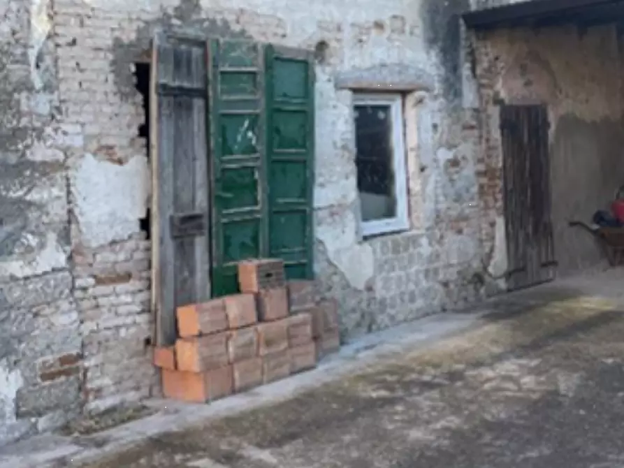 Immagine 4 di Rustico / casale in vendita  in Via Campagnol a Salizzole
