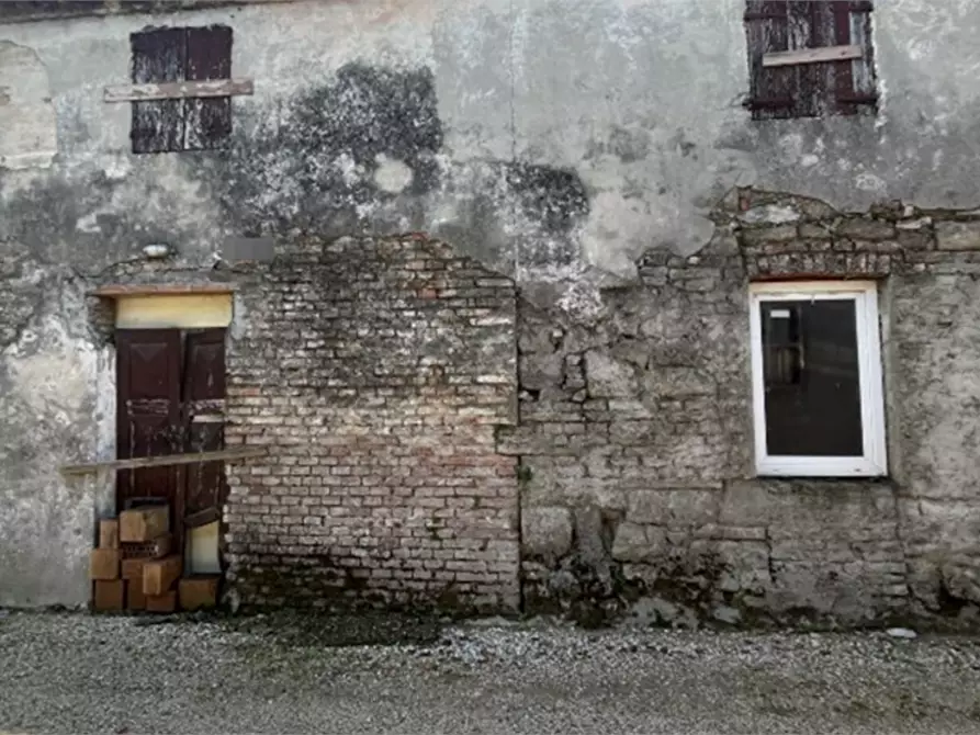 Immagine 10 di Rustico / casale in vendita  in Via Campagnol a Salizzole
