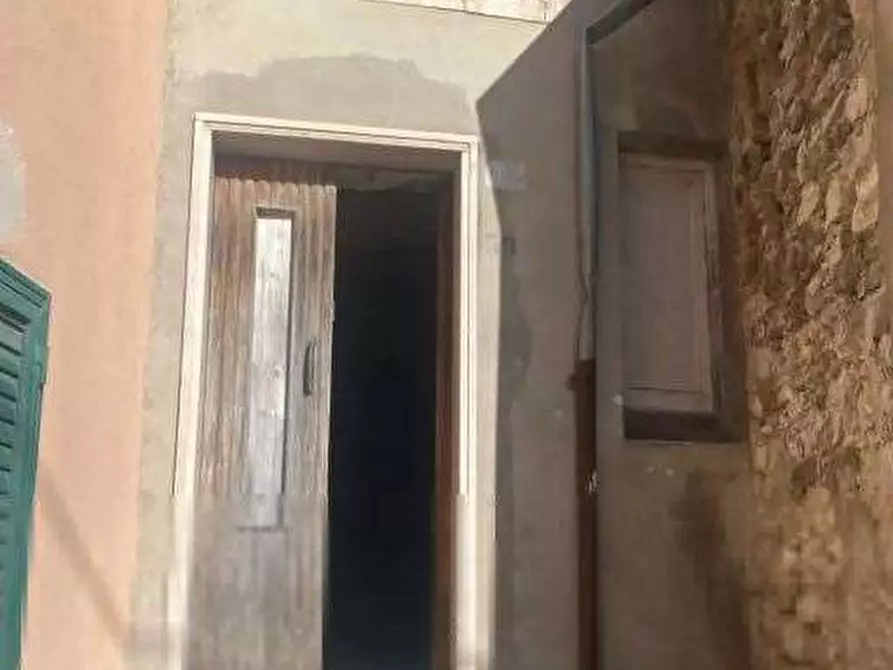 Immagine 2 di Casa indipendente in vendita  in Via Napoli a Carovilli