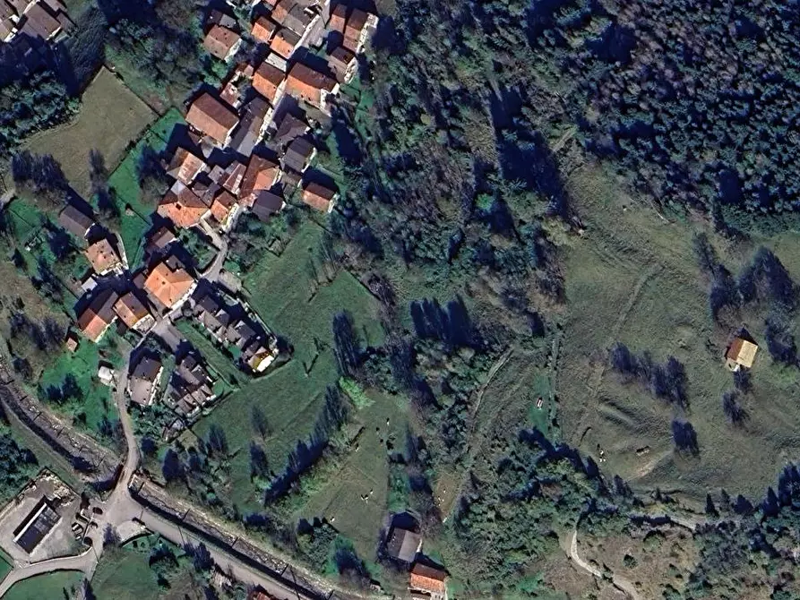 Immagine 12 di Terreno edificabile in vendita  in Via Villa a Incudine