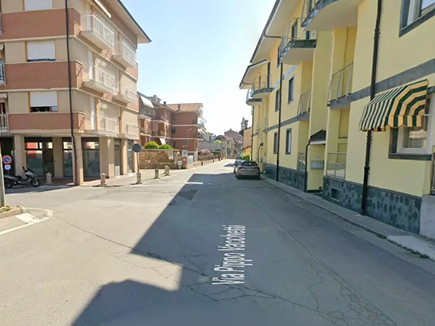Immagine 4 di Laboratorio in vendita  in Via delle Scuole Medie a Carrù