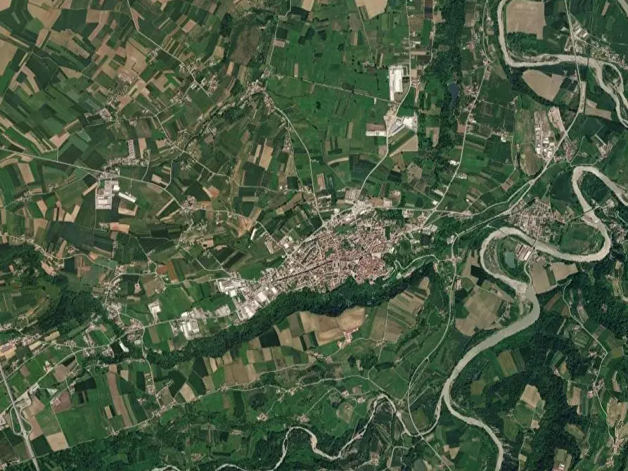 Immagine 10 di Laboratorio in vendita  in Via delle Scuole Medie a Carrù