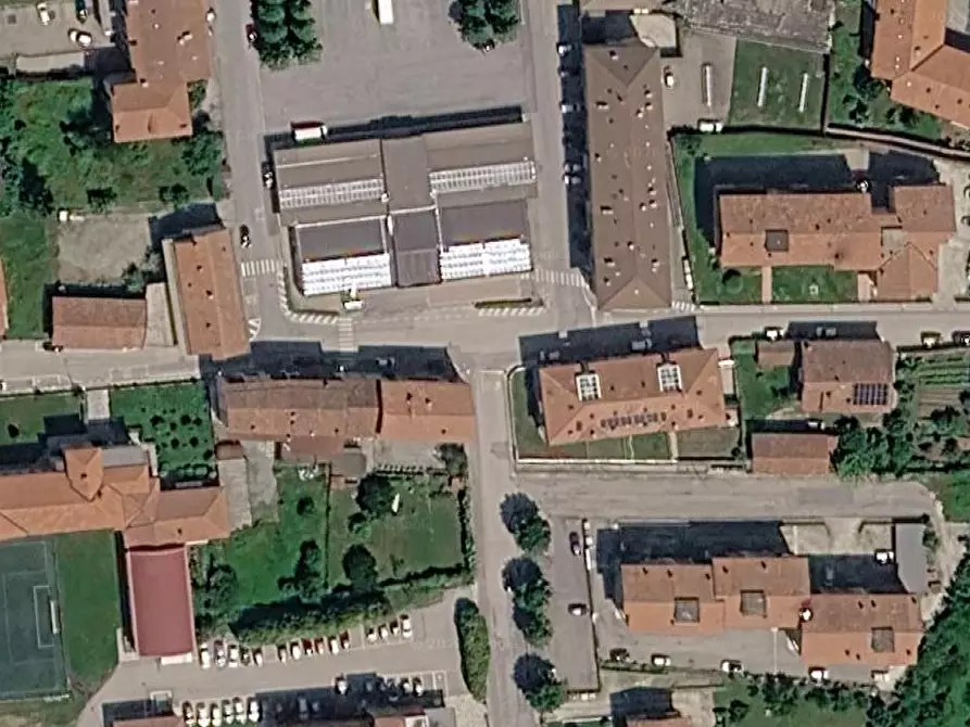 Immagine 15 di Laboratorio in vendita  in Via delle Scuole Medie a Carrù