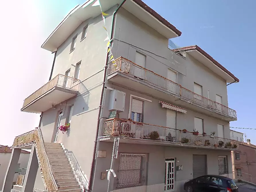 Immagine 13 di Appartamento in vendita  in via Incancellata a Monte Urano