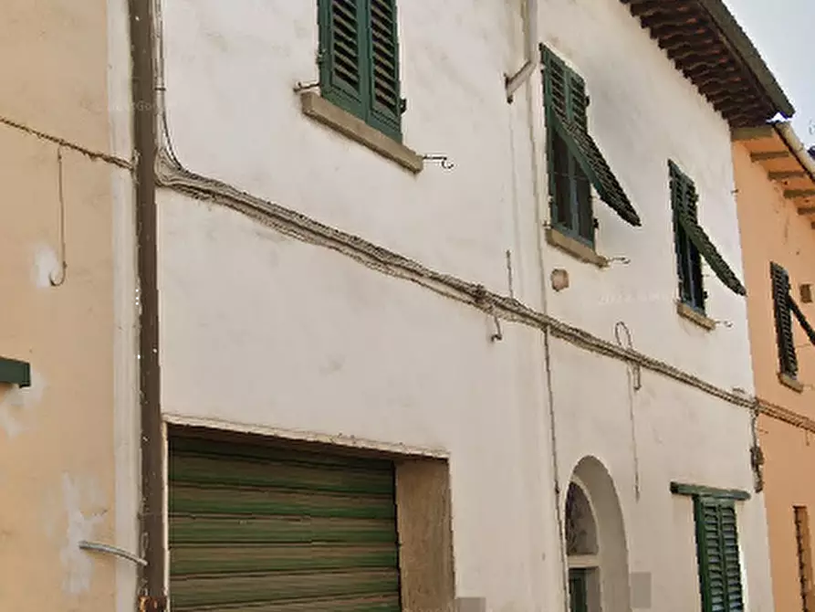 Immagine 12 di Appartamento in vendita  in via Degli Orti a Empoli