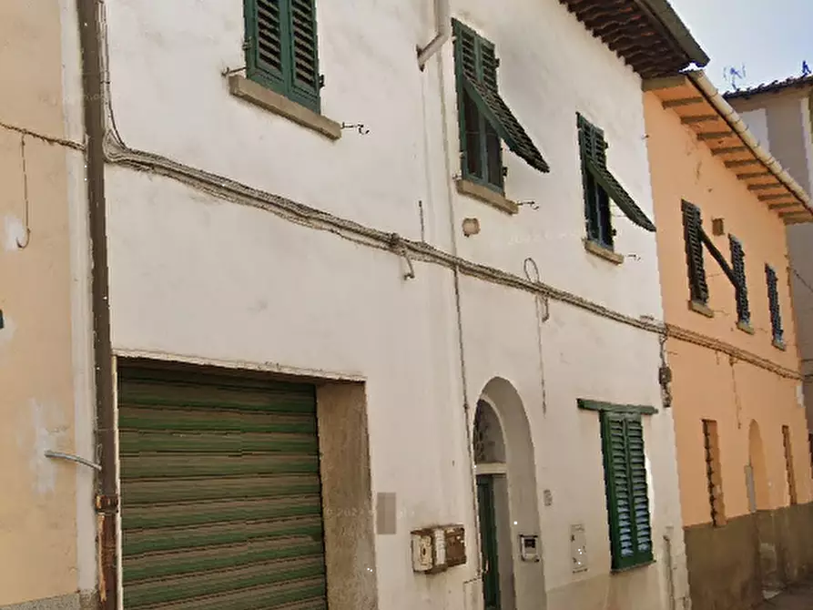 Immagine 15 di Appartamento in vendita  in via Degli Orti a Empoli