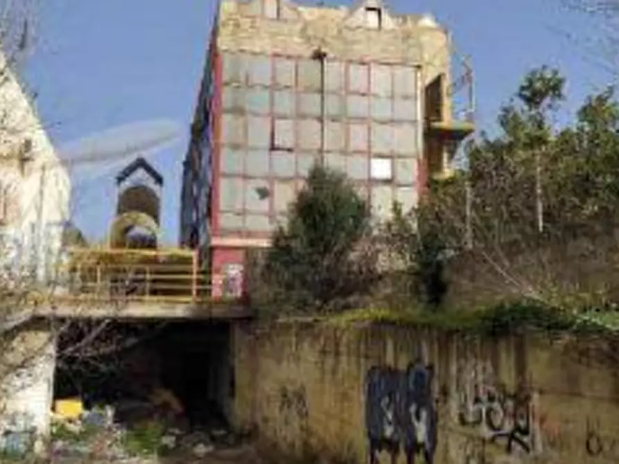 Immagine 11 di Negozio in vendita  in Via Roma a Carbonia